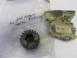 Nos Yamaha 1973-1974 SC500 2ND Gear Pinion 20T 363-17121-60-00. Fixed Price $15.48.