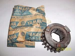 Yamaha Nos MX250 MX360 DT250 DT360 DT400 3RD Pinion Gear 438-17131-01-00 Lb. Fixed Price $59.95.
