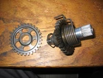 94 95 96 97 98 99 2001 Honda CR250 Kick Start Axle Shaft Spindle Idle Gear Assy. Fixed Price $39.99.