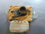 Honda ATC70 C50 CF50 CF70 CT70 XR70 Z50 Fork Left GEARSHIFT24211-087-000 Jp. Fixed Price $35.99.