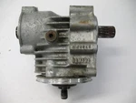 1979 Yamaha XS1100 F Middle Gear Housing. Fixed Price $41.97.