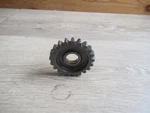 Yz 490 Yamaha 1988 Kick Idler Gear. Fixed Price $56.66.