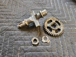 #A347 1985 Yamaha Tri-moto 225DX Counter Balance Shaft Gear Weight. Fixed Price $18.00.