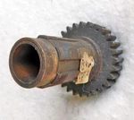 Nos Triumph Motorcycle Gearbox Transmission 28T Mainshaft High 650 T2530. Fixed Price $49.99.