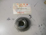 Nos Honda Oem Countershaft Second 31T Gear 1969 C70 1968-1981 Z50 23441-041-060. Fixed Price $99.98.