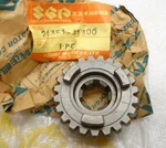 New Nos Suzuki 5TH Driven Gear 23T 1976-1978 RM125 1977-78 RM100 Fifth Output. Fixed Price $11.46.