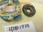 Yamaha Oem 4TH Wheel Gear / MX250 MX400 DT250 DT360 DT400 438-17241-00. Fixed Price $14.96.