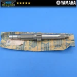 Nos Oem Yamaha 1971 HT1 Transmission Gear Box Main Counter Shaft 277-17411-00. Fixed Price $41.04.