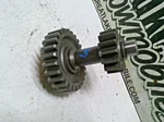 Yamaha Vmax Venture Snowmobile Reverse Chaincase Gear Shaft 14 26 Tooth. Fixed Price $35.00.