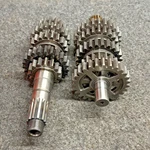 00-01 Honda CR250R Oem Transmission Assembly Gears Counter Main Shafts Complete. Fixed Price $174.99.