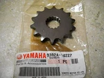 Nos Oem Yamaha Transmission Drive Sprocket 2002-2005 YZ85 9382A-14227. Fixed Price $19.95.