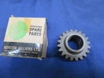 Nos 04-0634 Norton Single Dominator Commando Layshaft 3RD Gear 20 Tooth N14. Fixed Price $69.95.