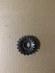 1984 Yamaha YTM200EL Oem Transmission Interm Diaire, 24 W-Y1754-00-00. Fixed Price $21.75.