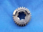 Yamaha 2X6-17251-00. Oem 5TH Wheel GEAR(26T). Fits YZ80(79-80). Y857.. Fixed Price $15.25.